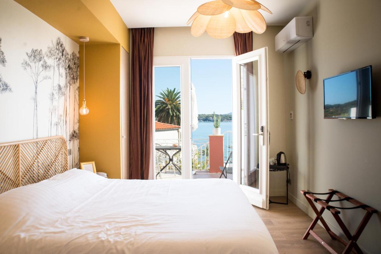 Les Galets Hotel Et B&B Bandol Εξωτερικό φωτογραφία